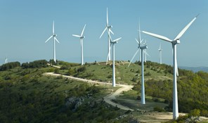 Η Θεσσαλία παραμένει ουραγός σε αιολικές εγκαταστάσεις